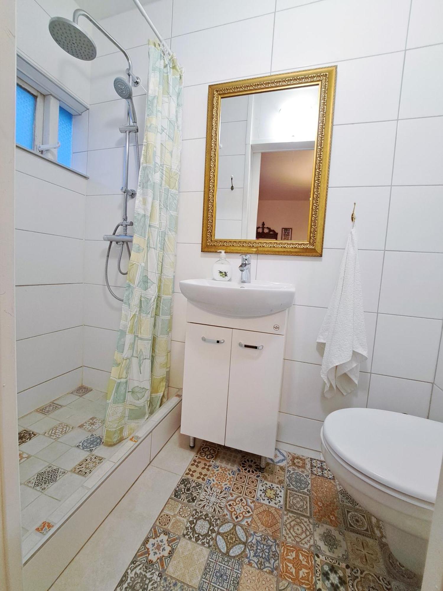 Akureyri Center Rooms Esterno foto